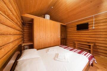 Фото номера Дом для отпуска Лоджи River Cottage Complex г. Речка 4