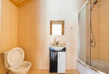 Фото номера Стандартный семейный номер Лоджи River Cottage Complex г. Речка 3